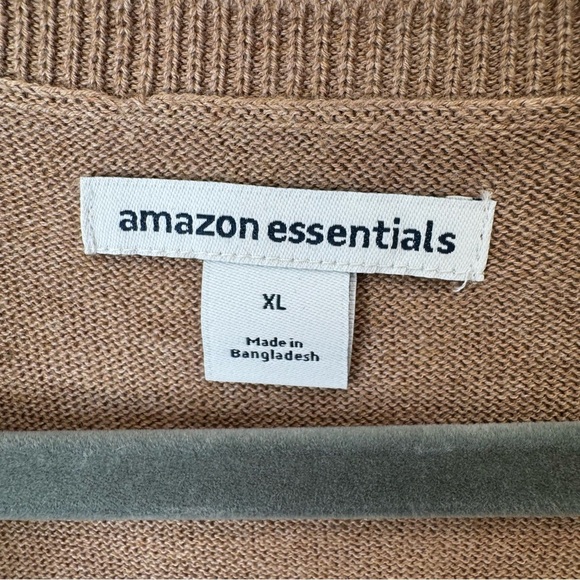 Amazon Essentials Long-Sleeve V-Neck Sweater - Camel Heather Tan - NWT - XL - Picture 4 of 6
